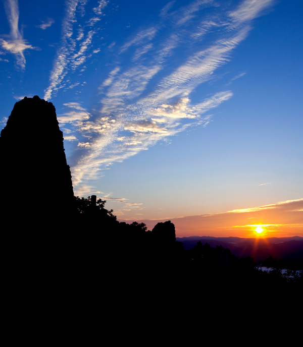 Chiaksan Mountain Sunrise