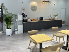 웨스트 공유카페